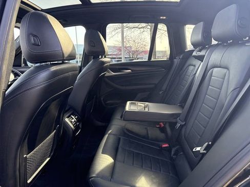 Used 2021 BMW X3 xDrive30i w/ Premium Package image 11