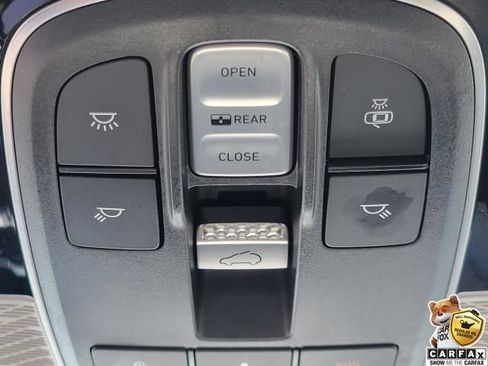 Used 2021 Hyundai Palisade Limited w/ Winter Package AWD/4WD image 36