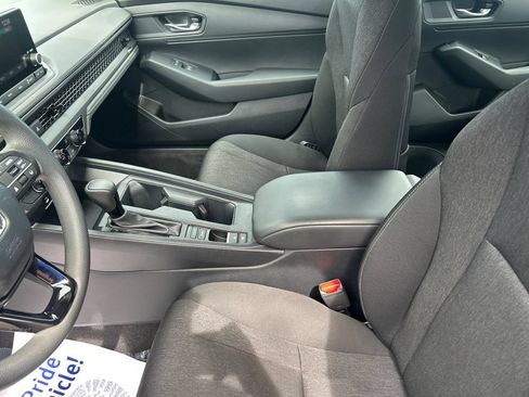 Used 2024 Honda Accord LX image 15