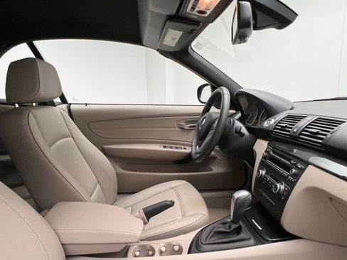 Used 2013 BMW 128i Convertible RWD image 10