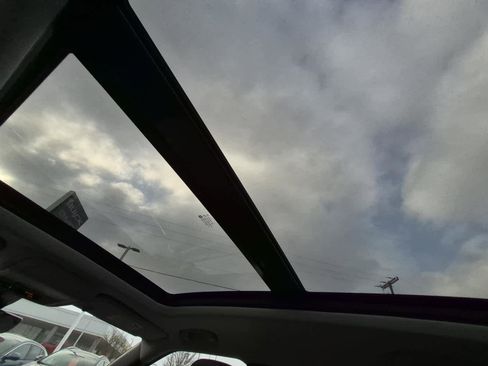 Certified 2022 Chevrolet Blazer LT w/ Sound & Technology Package image 19