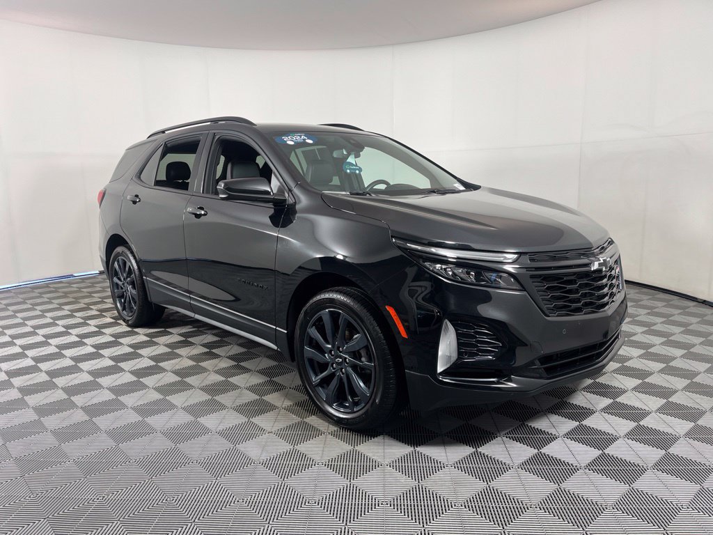Certified 2024 Chevrolet Equinox RS FWD image 17