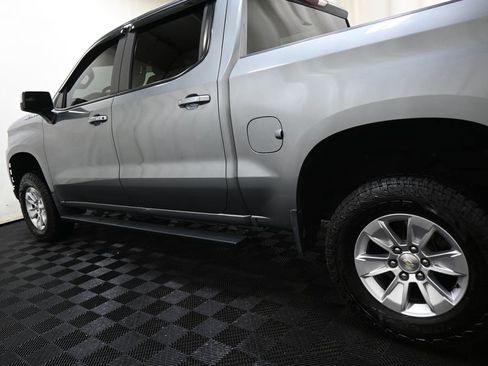 Used 2019 Chevrolet Silverado 1500 LT w/ Convenience Package image 14