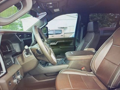 Used 2024 GMC Sierra 2500 Denali w/ Denali Reserve Package image 6