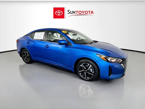 Used 2024 Nissan Sentra SV FWD image 1