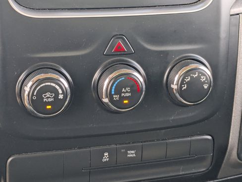 Used 2020 RAM 1500 Tradesman image 17