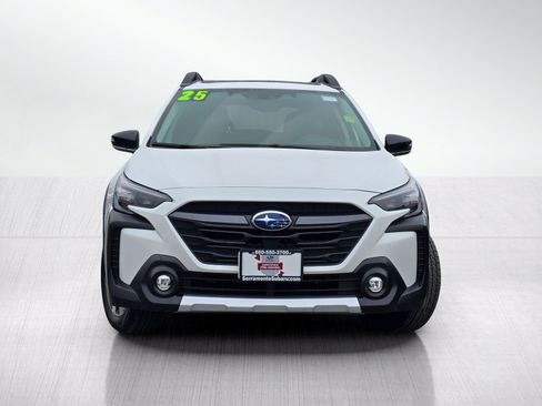 Used 2025 Subaru Outback Limited w/ Popular Package #2 AWD/4WD image 2