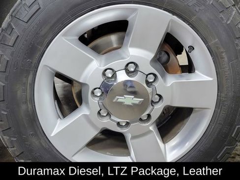 Used 2016 Chevrolet Silverado 2500 LTZ w/ Duramax Plus Package AWD/4WD image 10