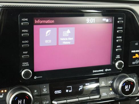 Used 2021 Toyota Highlander XSE image 34