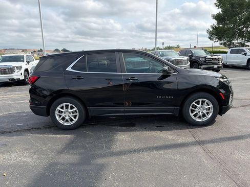 Used 2024 Chevrolet Equinox LT AWD/4WD image 4