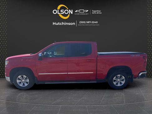Used 2023 Chevrolet Silverado 1500 LT AWD/4WD image 2