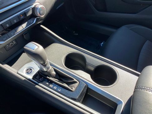 Used 2025 Nissan Altima 2.5 SV image 41