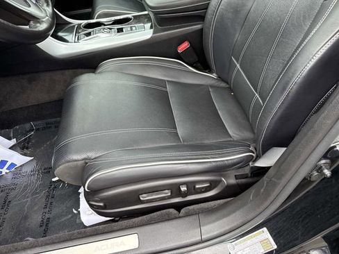 Used 2018 Acura TLX V6 w/ Technology Package FWD image 15