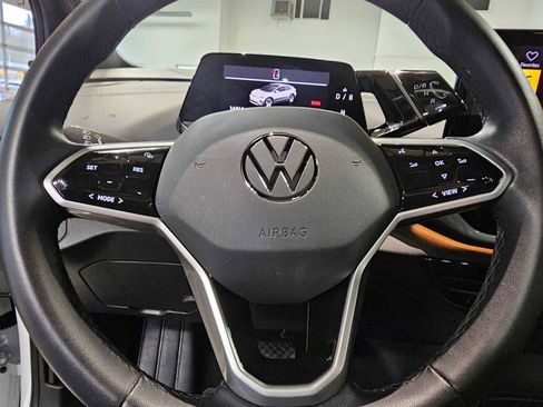 Used 2023 Volkswagen ID.4 Pro S image 24