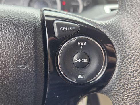 Used 2017 Honda Accord LX image 21
