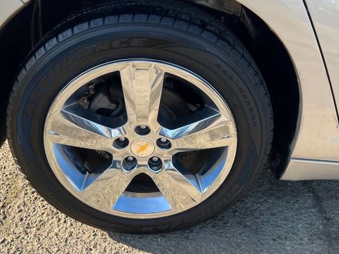 Used 2010 Chevrolet Malibu LT w/ Rear Power Package FWD image 28