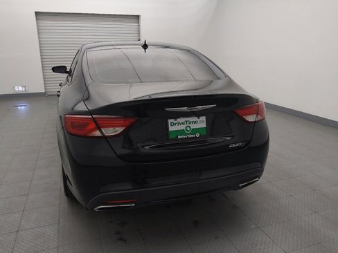 Used 2016 Chrysler 200 S image 6