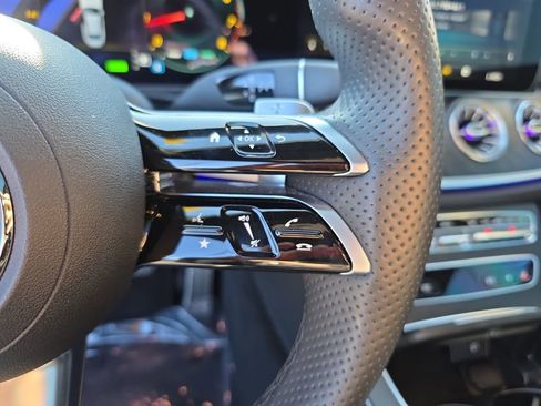 Used 2022 Mercedes-Benz E 450 Coupe image 25