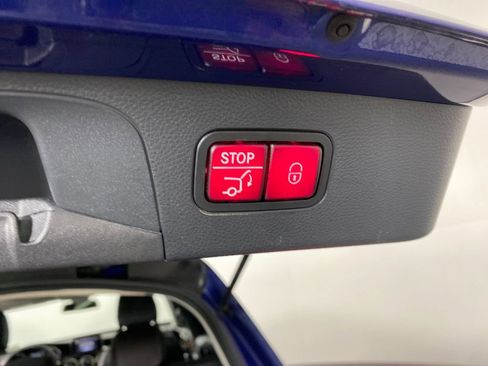 Used 2019 Mercedes-Benz GLC 300 4MATIC image 29