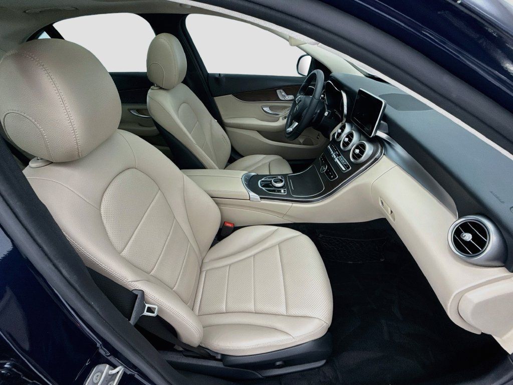Used 2018 Mercedes-Benz C 300 Sedan image 18
