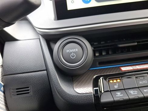 New 2026 Toyota Prius XLE image 18