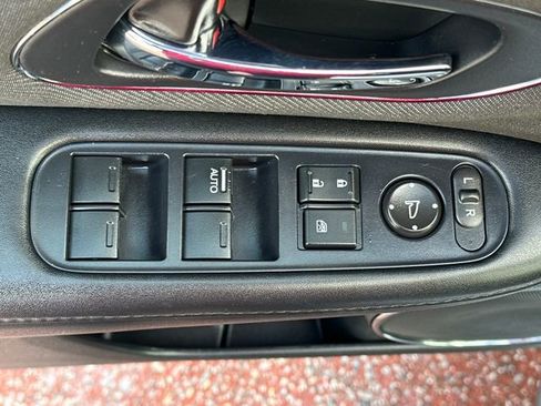 Used 2019 Honda HR-V EX image 13