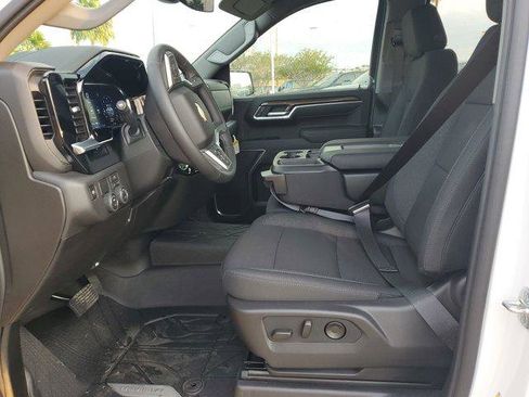 New 2026 Chevrolet Silverado 1500 LT image 17