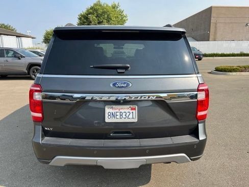 Used 2019 Ford Expedition XLT w/ Equipment Group 202A RWD image 4