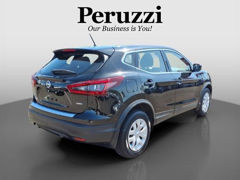 Used 2020 Nissan Rogue Sport S AWD/4WD image 3