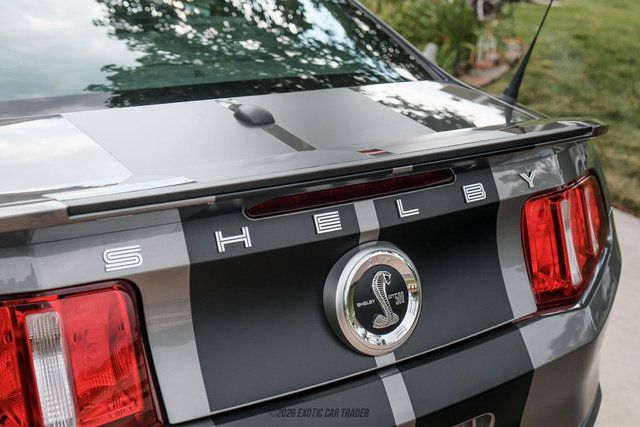 Used 2010 Ford Mustang Shelby GT500 RWD image 92
