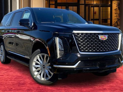 New 2026 Cadillac Escalade ESV 2WD w/ LPO, Floor Liner Package image 2