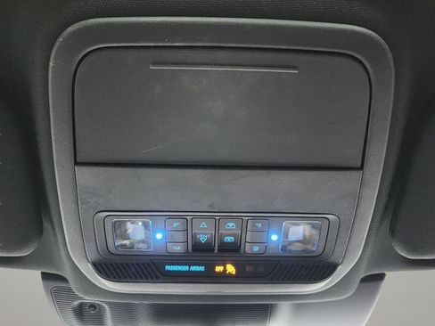 Used 2020 Ford Explorer Platinum w/ Premium Technology Package AWD/4WD image 14