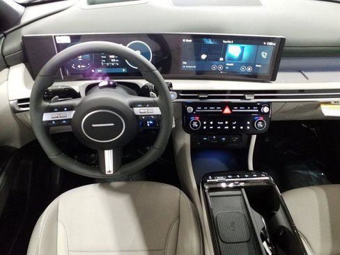 New 2026 Hyundai Tucson Limited image 3