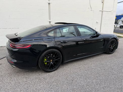 Used 2019 Porsche Panamera 4 image 9