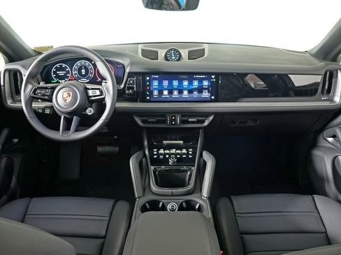 New 2026 Porsche Cayenne Coupe AWD/4WD image 20