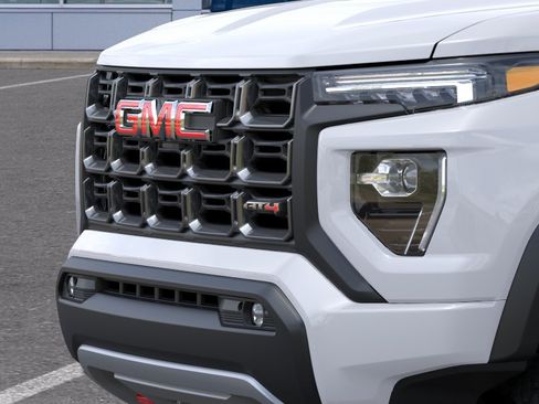 New 2026 GMC Canyon AT4 AWD/4WD image 16
