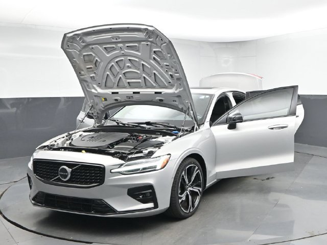 Used 2024 Volvo S60 B5 Plus AWD/4WD image 50