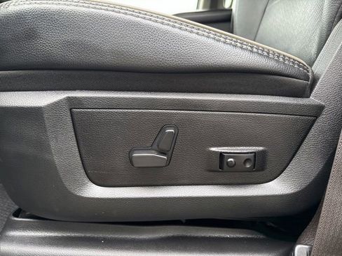 Used 2024 RAM 2500 Laramie w/ Safety Group image 22