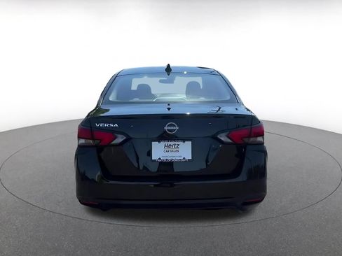 Used 2025 Nissan Versa SV FWD image 12