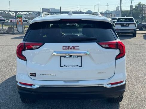 Used 2020 GMC Terrain SLT w/ Preferred Package AWD/4WD image 5