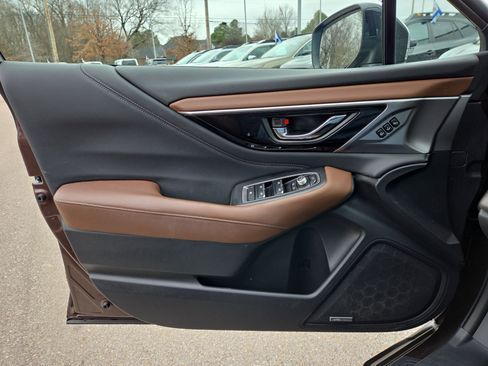 Used 2021 Subaru Outback Touring XT image 18