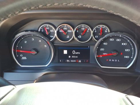 Used 2022 Chevrolet Silverado 2500 LTZ w/ LTZ Plus Package image 22