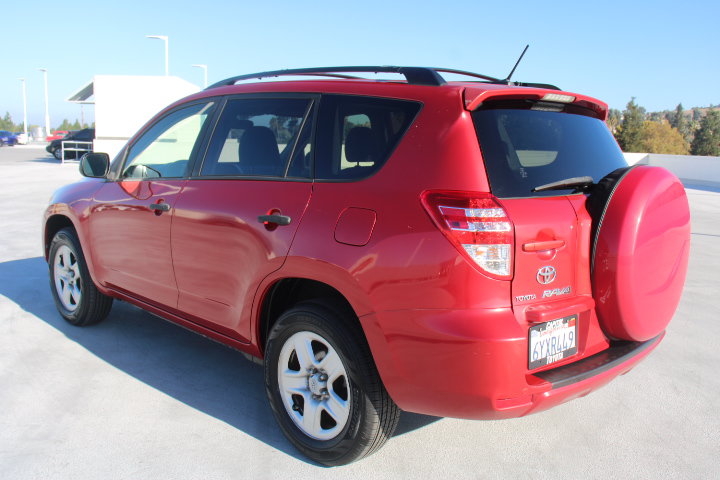 Used 2012 Toyota RAV4 FWD w/ Value Pkg image 5