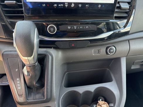 Used 2023 Ford Transit 350 XLT image 23