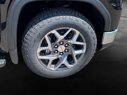 New 2026 GMC Sierra 1500 SLT w/ SLT Premium Plus Package AWD/4WD image 11