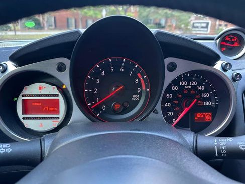 Used 2009 Nissan 370Z Coupe w/ Sport Pkg image 17