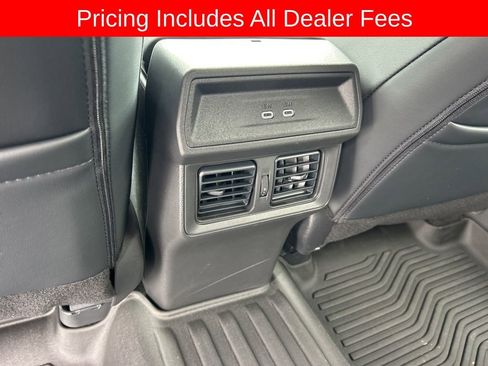 Used 2026 Toyota RAV4 XSE w/ Panoramic Sun Roof Package AWD/4WD image 15
