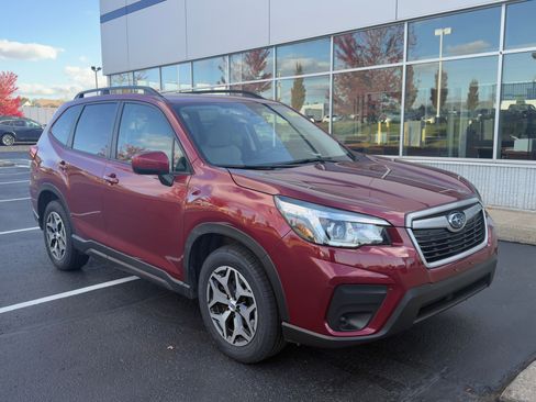 Used 2020 Subaru Forester Premium w/ Popular Package #1 image 1