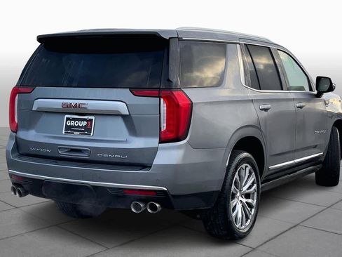 Used 2021 GMC Yukon Denali w/ Denali Premium Package image 12