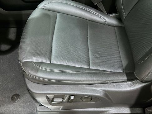 Used 2025 GMC Sierra 1500 SLT AWD/4WD image 20